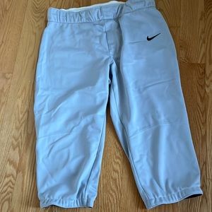 ❄️3/$15 NWT Nike 3/4 Softball Pants Large